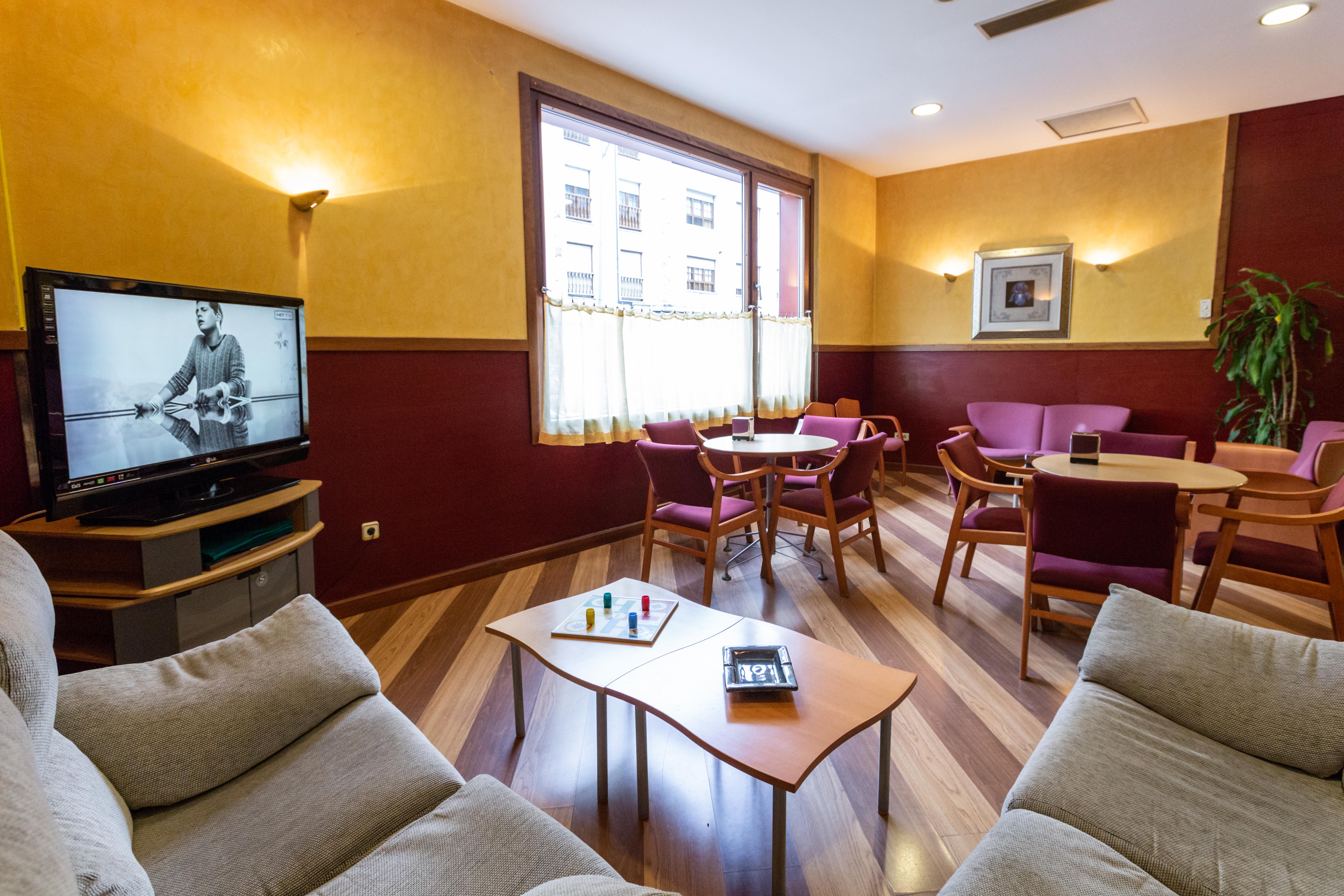 Hotel Ciudad Onís Eksteriør bilde