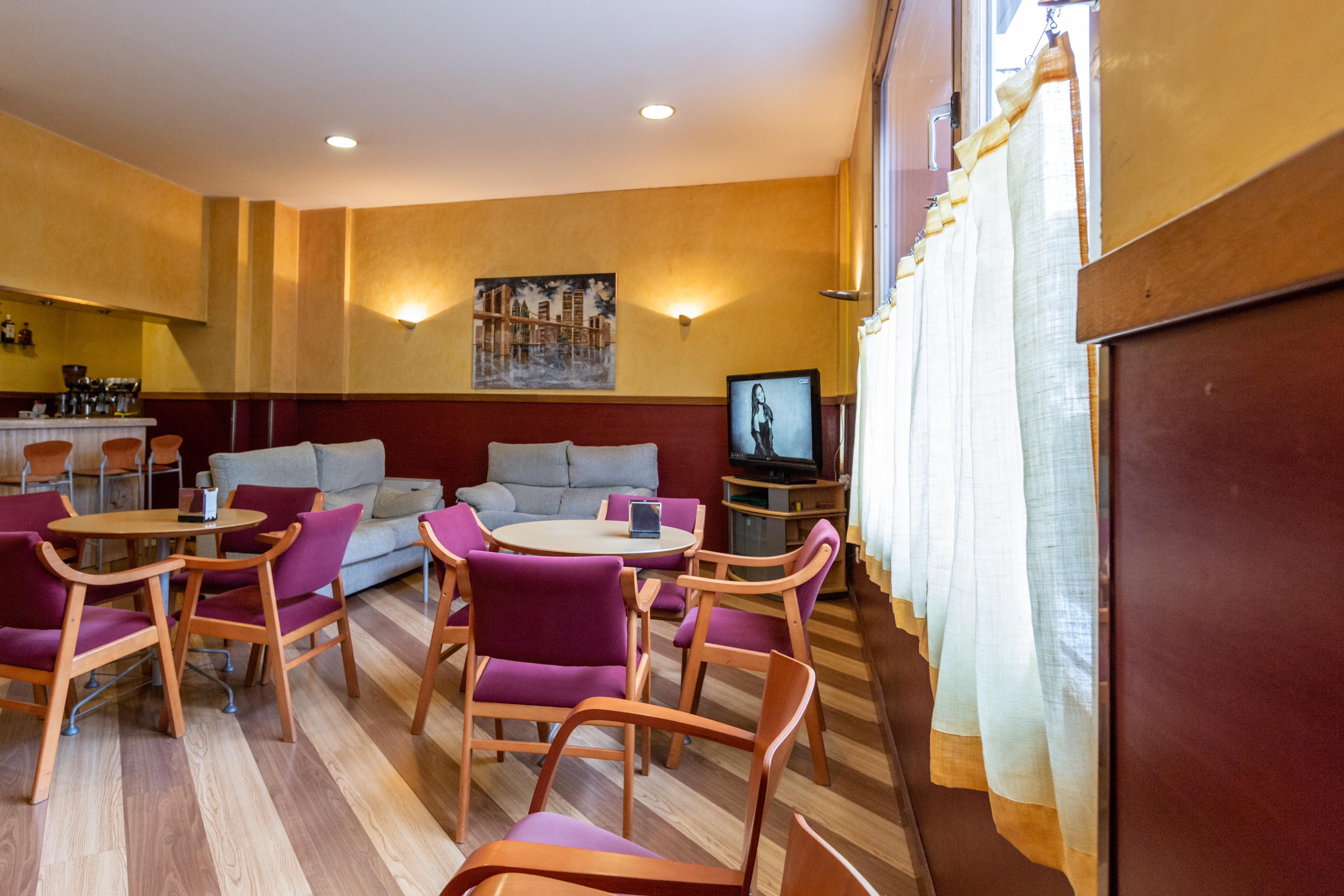 Hotel Ciudad Onís Eksteriør bilde