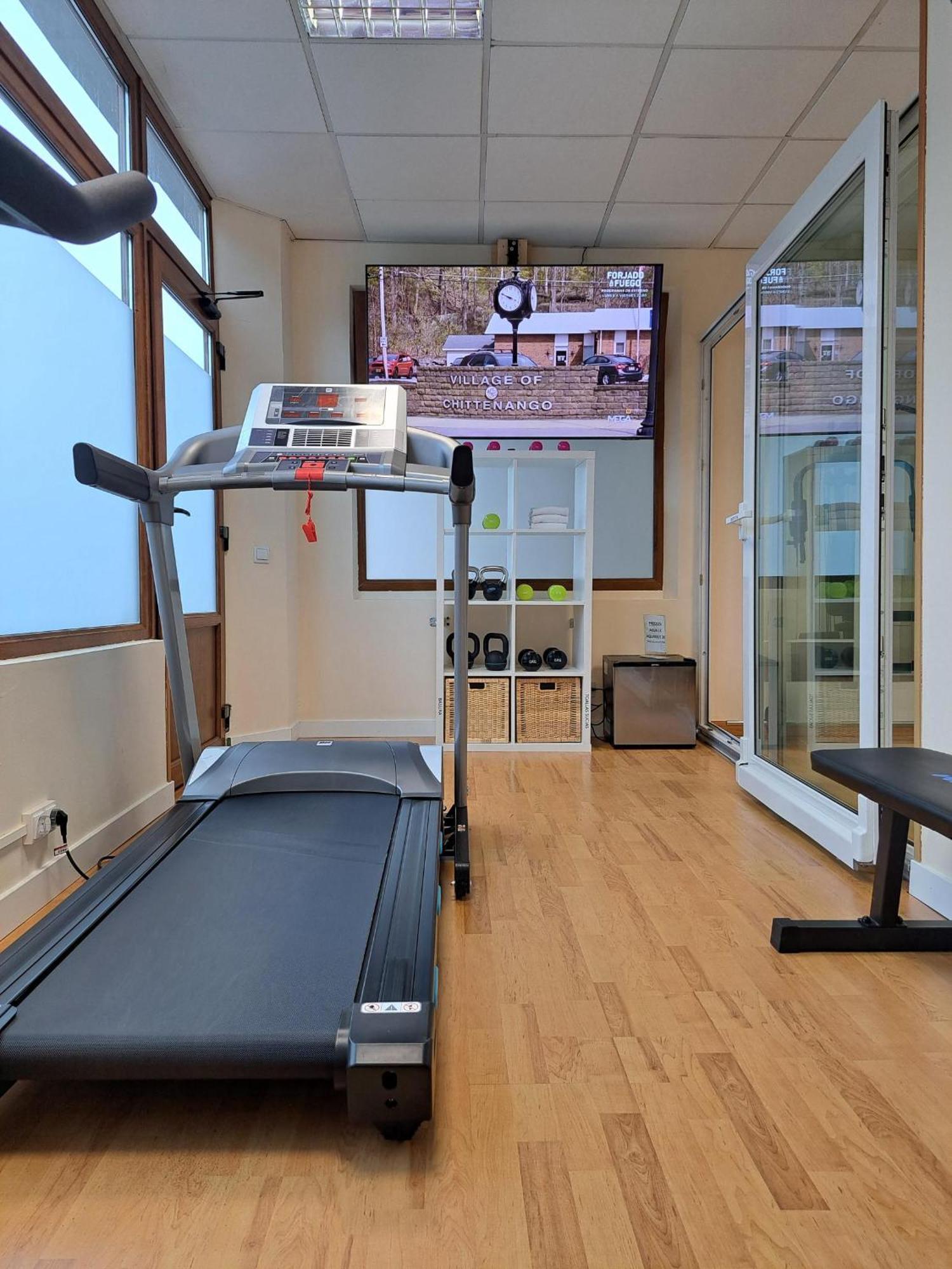 Hotel Ciudad Onís Eksteriør bilde