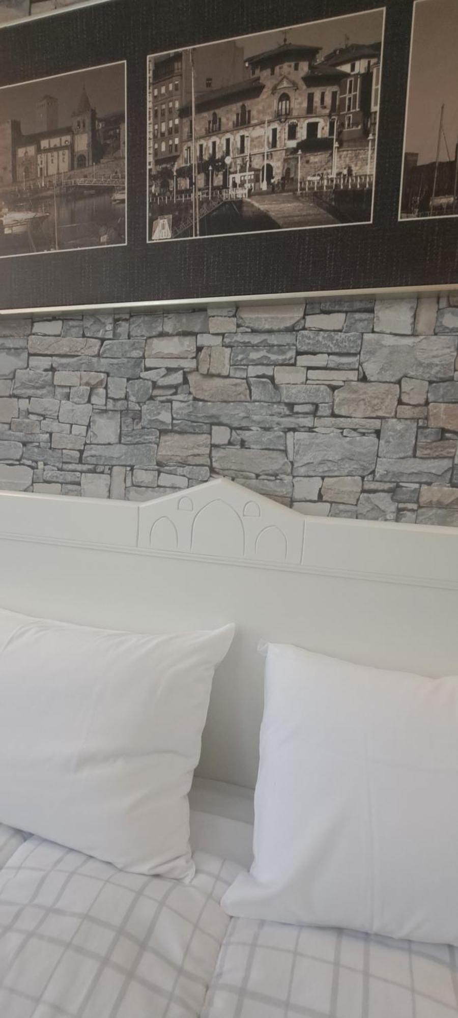 Hotel Ciudad Onís Eksteriør bilde