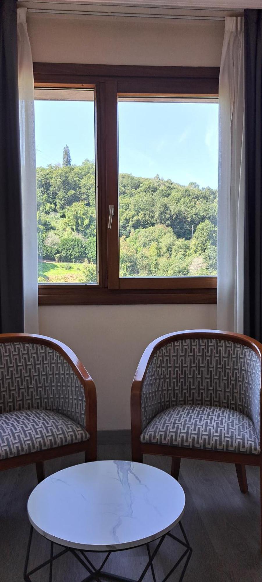 Hotel Ciudad Onís Eksteriør bilde